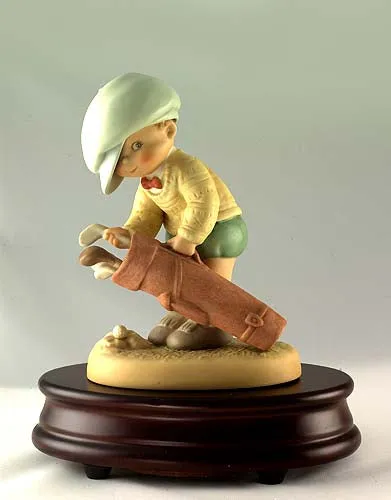 #612 Figurine