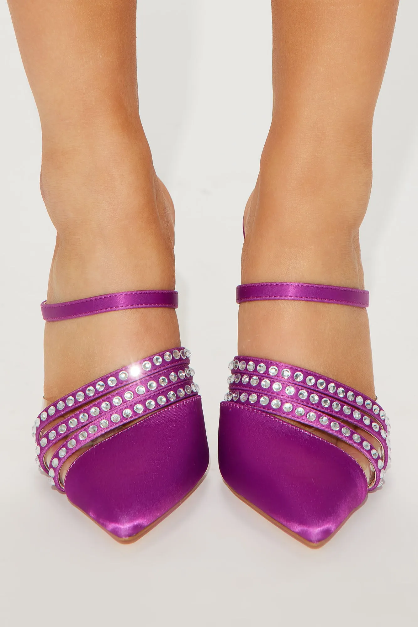 Anastasia Embellished Satin Pumps - Fuchsia