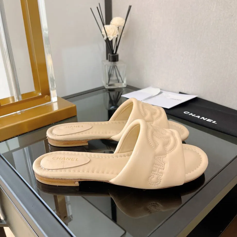 CHL Women's Mules With Embossed Chanl Logo Beige For Women