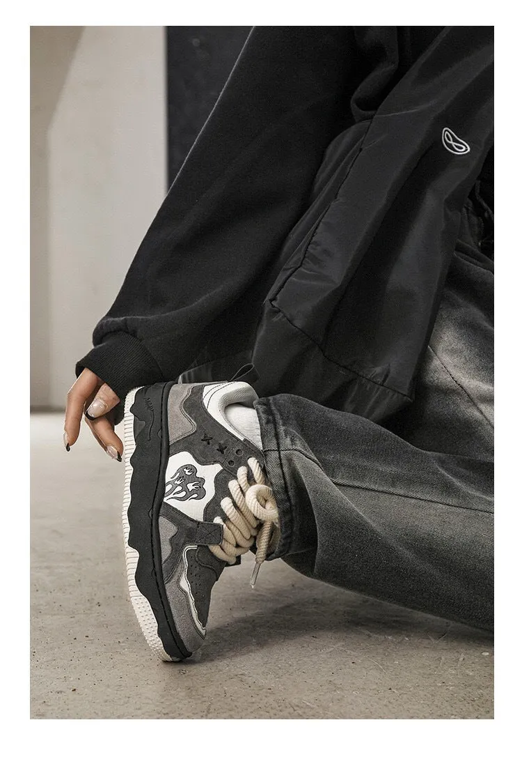 Halloy™ Flame Mountain Skate Shoes