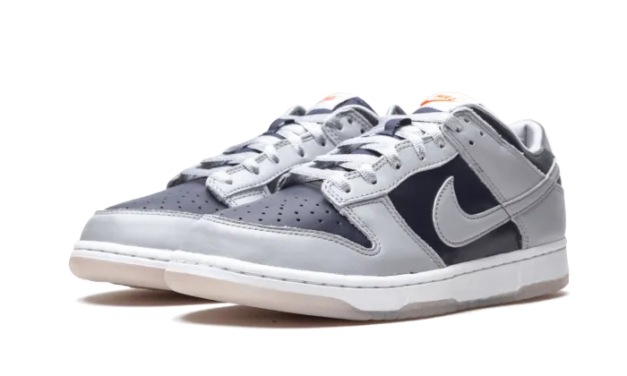 Nike Dunk Low “College Navy”