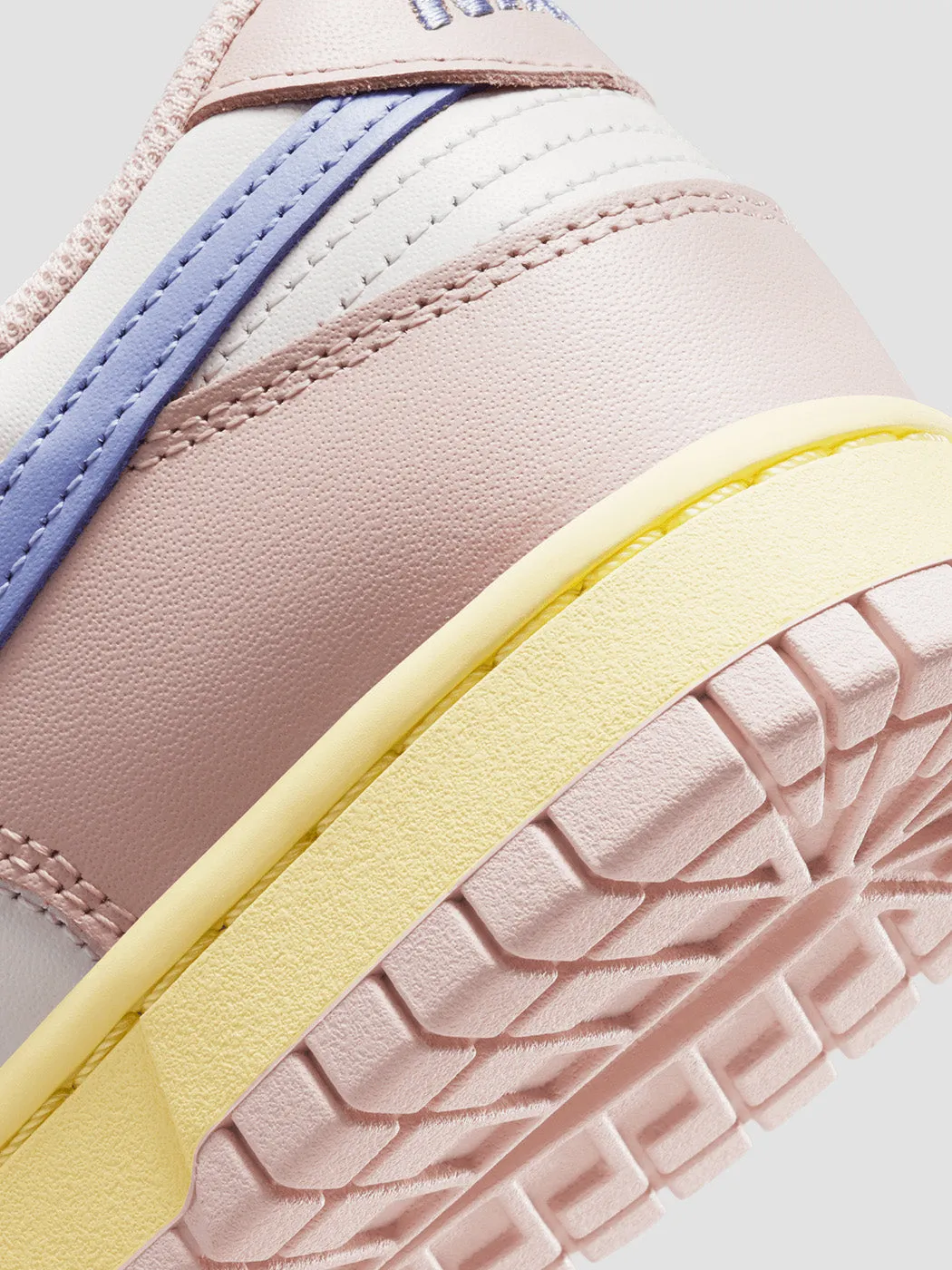 Nike Dunk Low - Pink Oxford/Light Thistle-Phantom