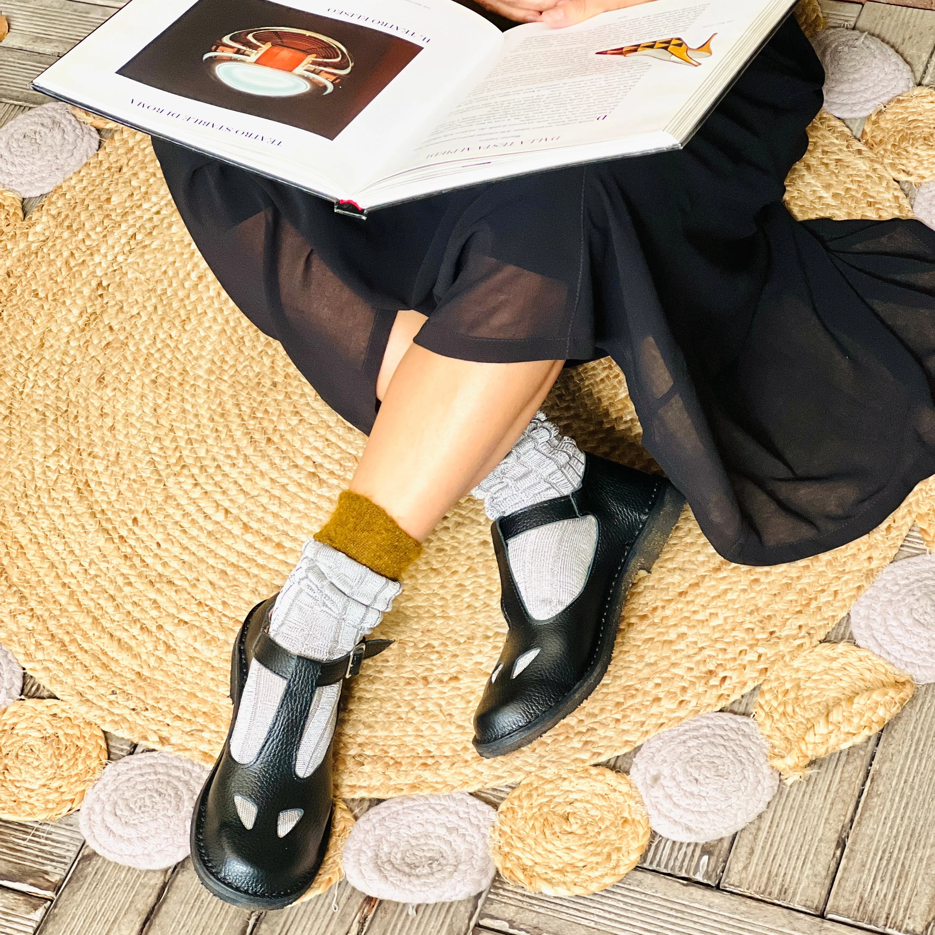 Paturnia Black bebe con occhietti in pelle nera artigianale toscana