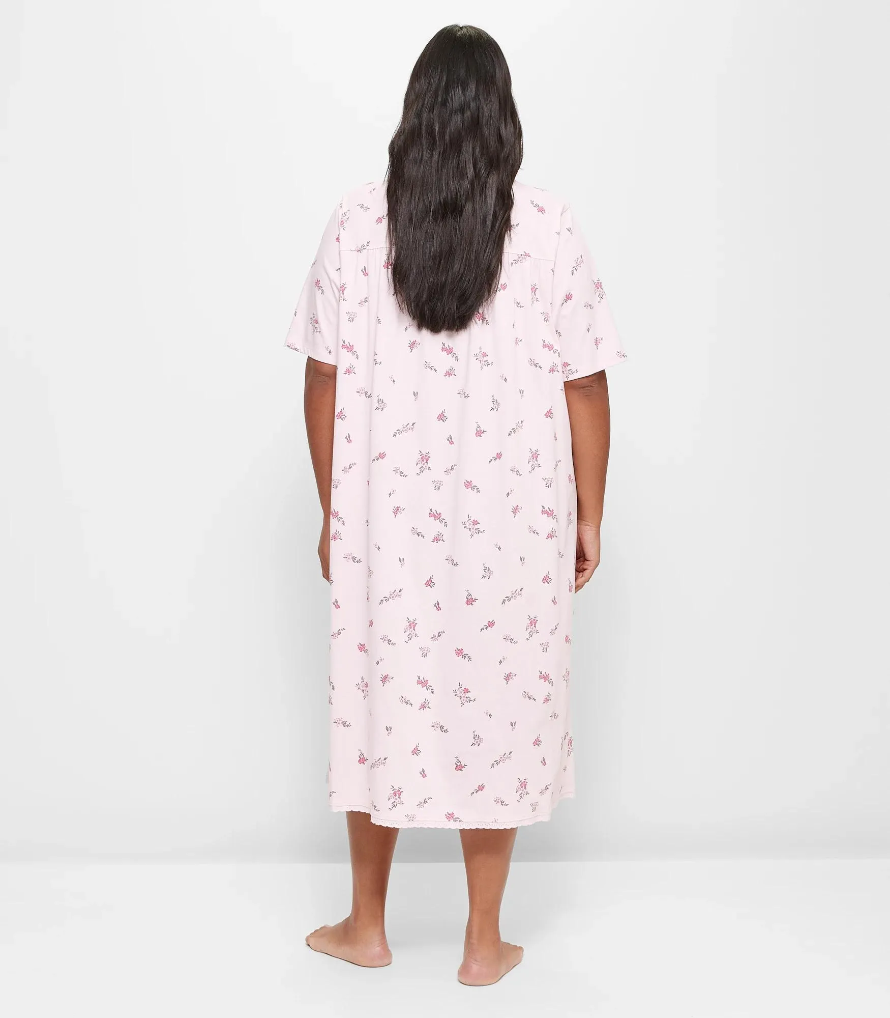 popular  Plus Size Traditional Lace Trim Sleep Nightie