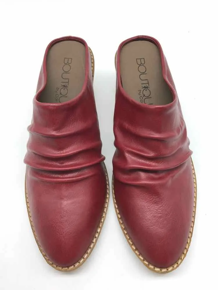 Pre-Owned Boutique Red Size 7 Mule Heels