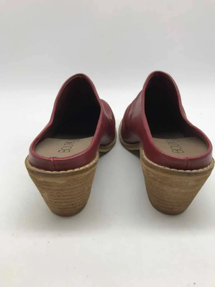 Pre-Owned Boutique Red Size 7 Mule Heels