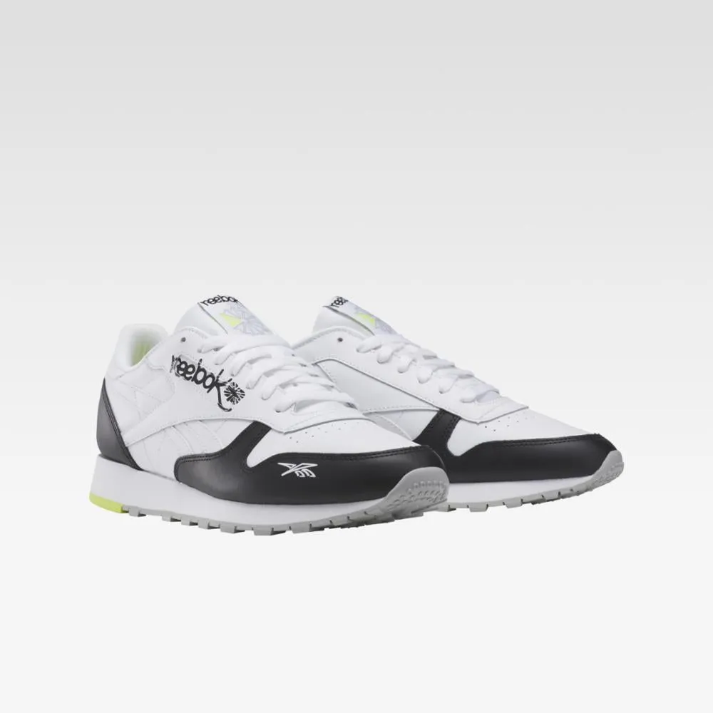 Reebok Footwear Men Classic Leather Shoes CBLACK/FTWWHT/ACIYEL