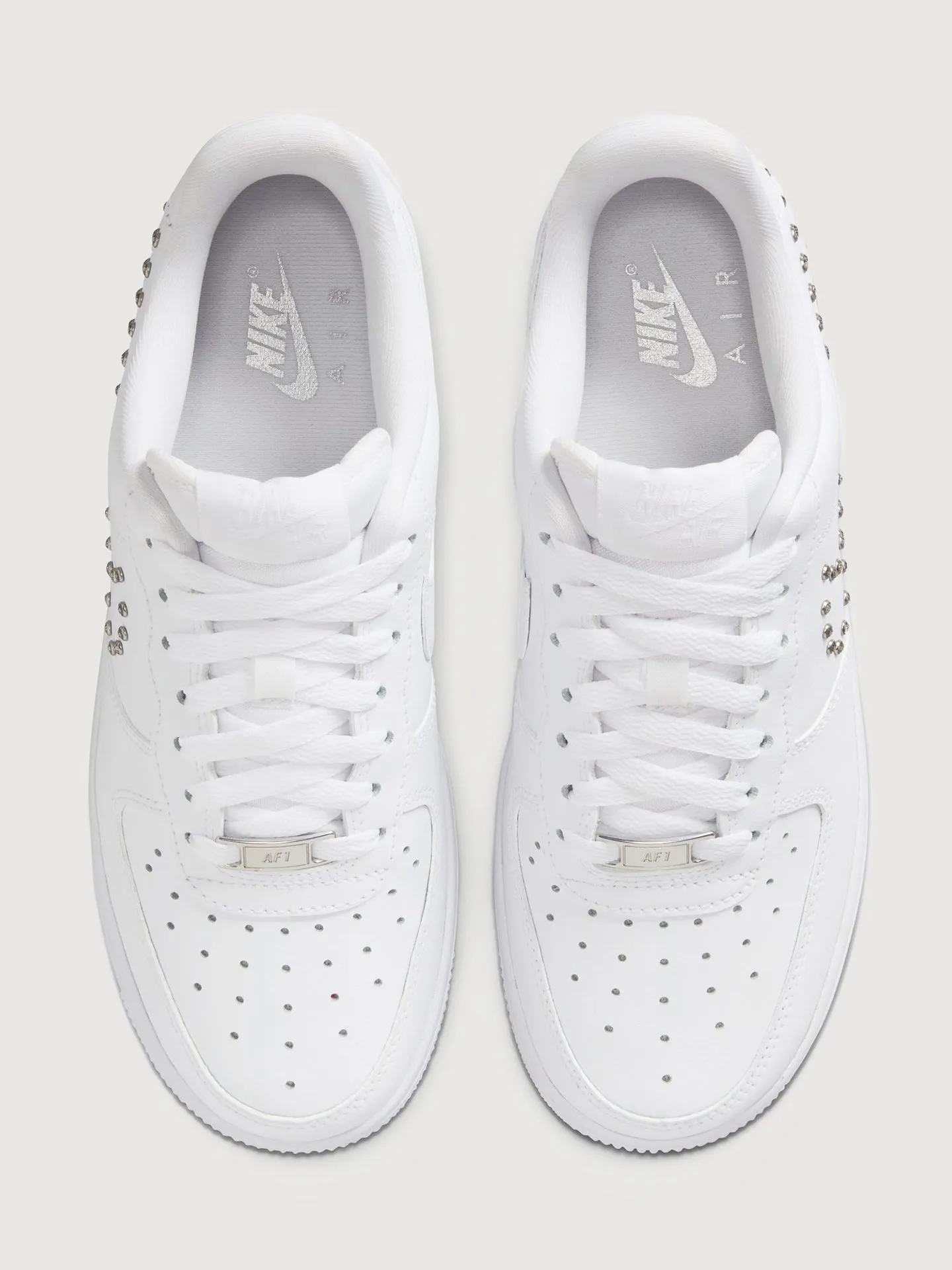 Wmns Air Force 1 '07 - White/Chrome-Metallic Silver