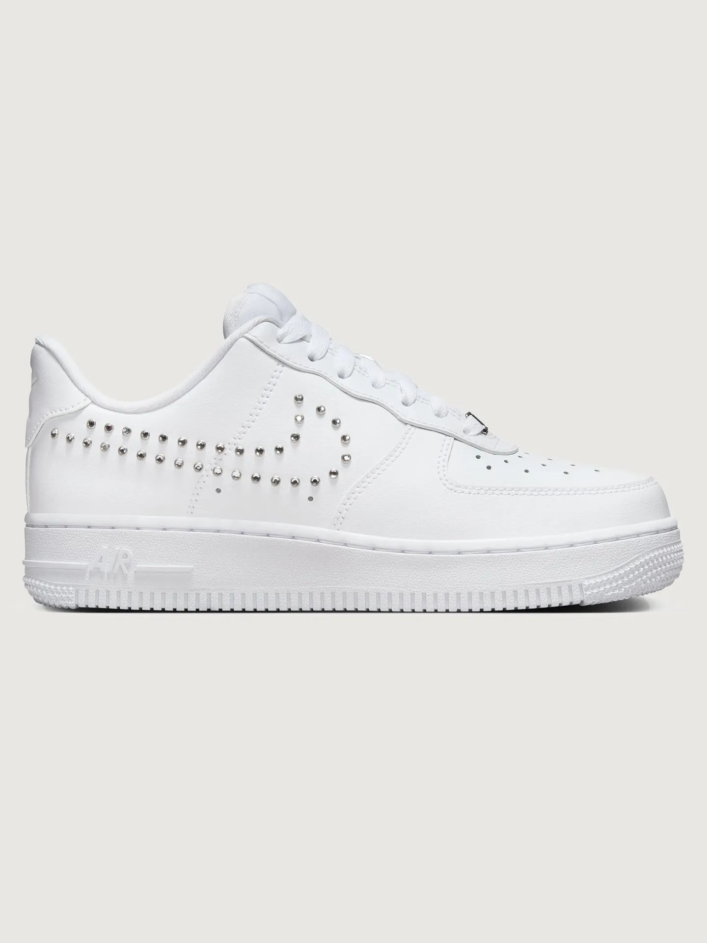Wmns Air Force 1 '07 - White/Chrome-Metallic Silver